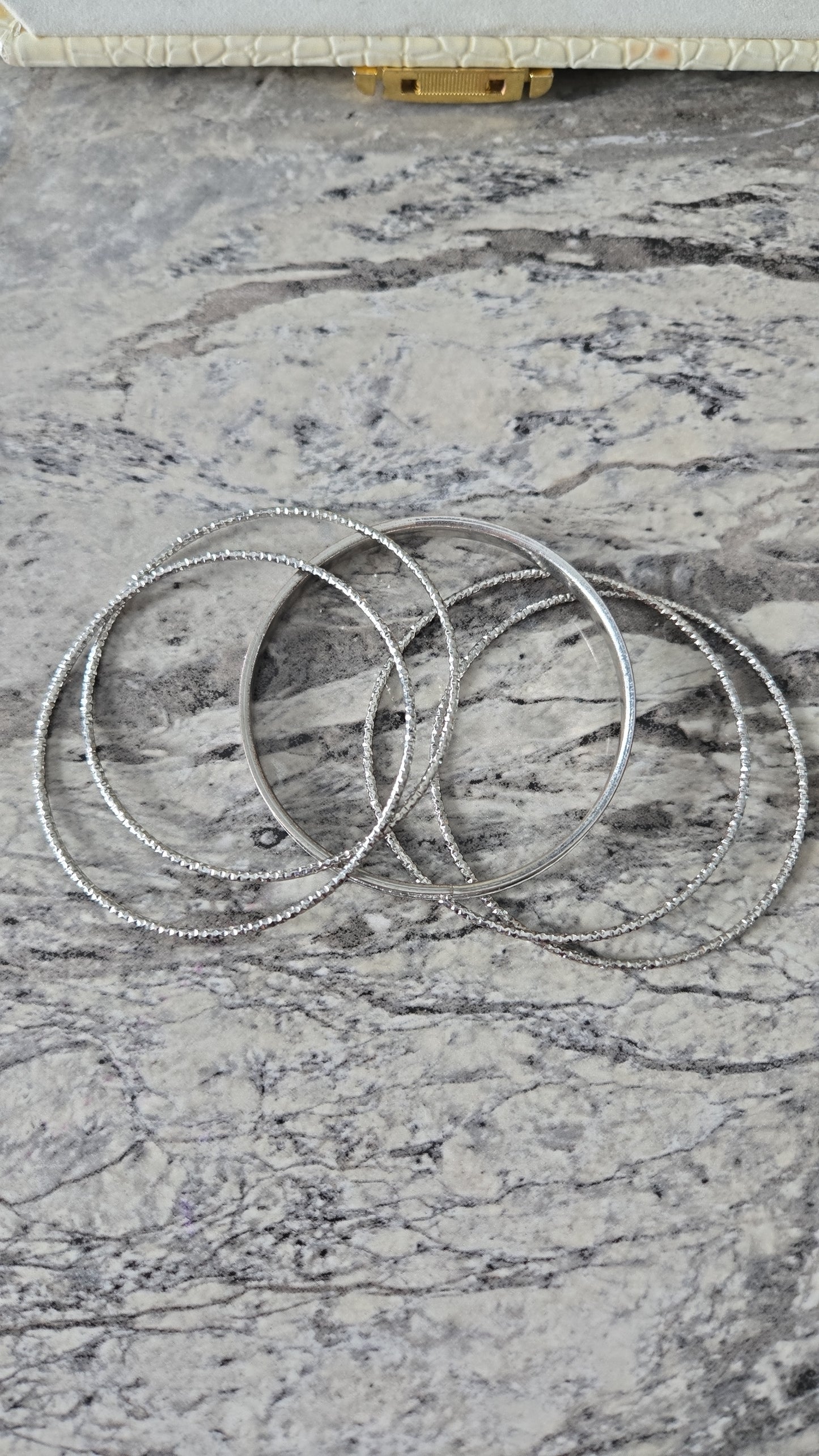 Silver Bangle Harmony Set